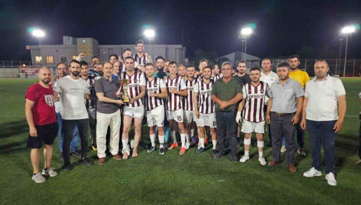 Bandırma’da mahalleler arası futbol turnuvasının şampiyonu belli oldu