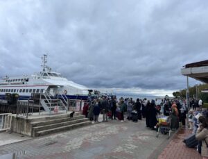 Marmara’da fırtına deniz ulaşımını etkiledi