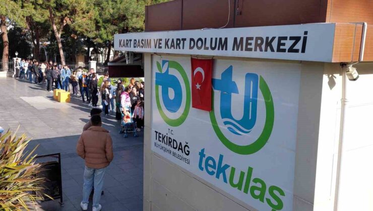 Tekirdağ’da toplu taşıma kartı kuyruğu