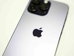 Yapay zeka destekli iPhone tanıtımı, Apple hayranlarını heyecanlandırmadı